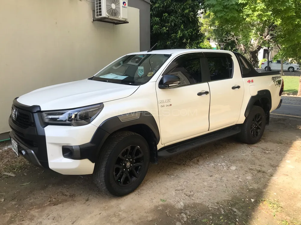 Toyota Hilux 2022 for Sale in Lahore Image-1