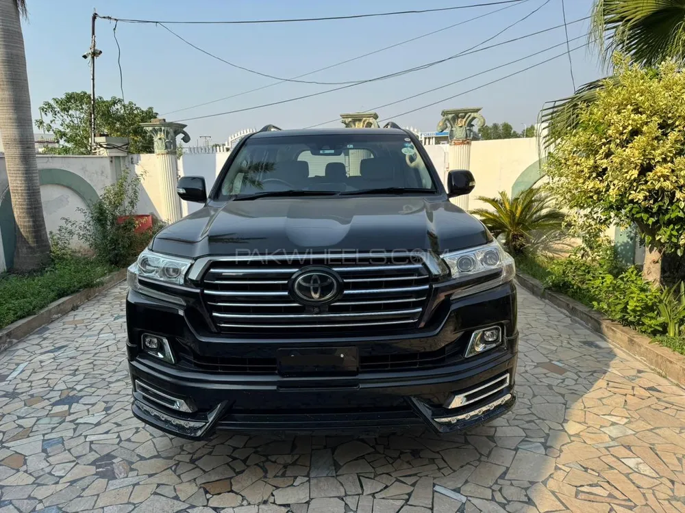 Toyota Land Cruiser 2016 for Sale in Sialkot Image-1