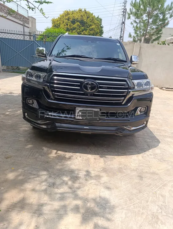 Toyota Land Cruiser 2019 for Sale in Okara Image-1