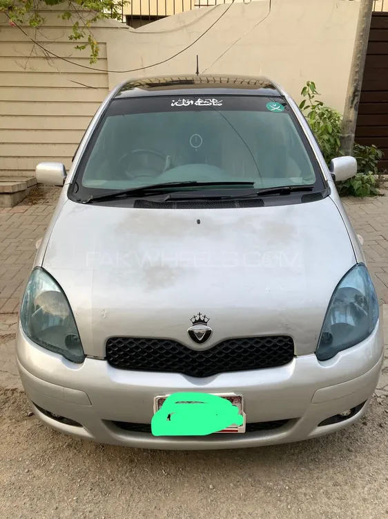 Toyota Vitz 2003 for Sale in Karachi Image-1