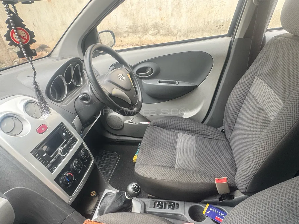 FAW V2 2015 for Sale in Islamabad Image-1