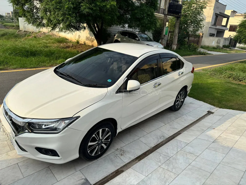 Honda City 2023 for Sale in Lahore Image-1