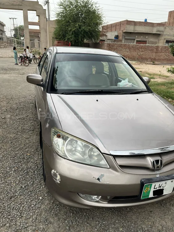 Honda Civic 2005 for Sale in Faisalabad Image-1