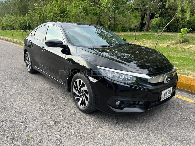 Honda Civic 2018 for Sale in Islamabad Image-1