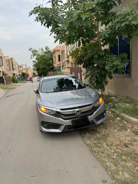 Honda Civic 2018 for Sale in Islamabad Image-1