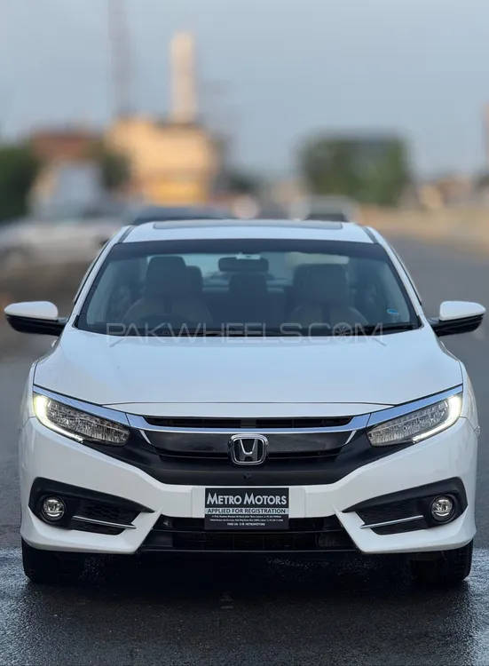 Honda Civic 2020 for Sale in Lahore Image-1