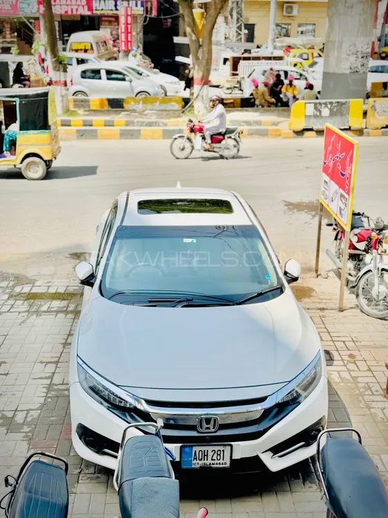 Honda Civic 2020 for Sale in Islamabad Image-1