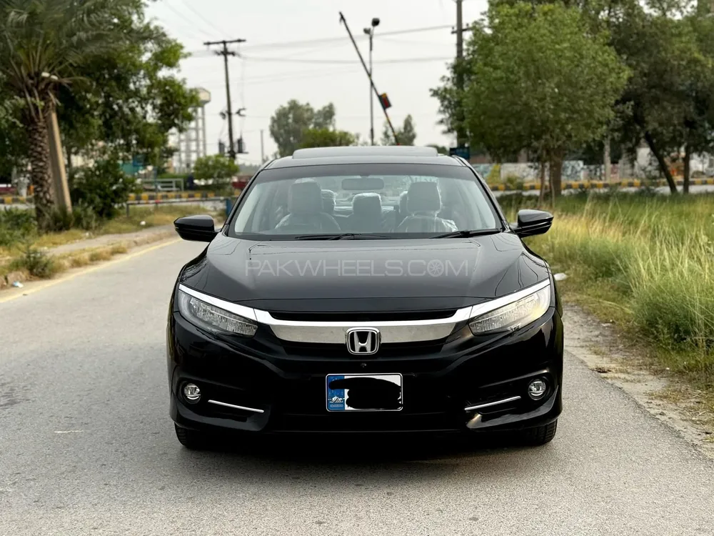 Honda Civic 2021 for Sale in Peshawar Image-1