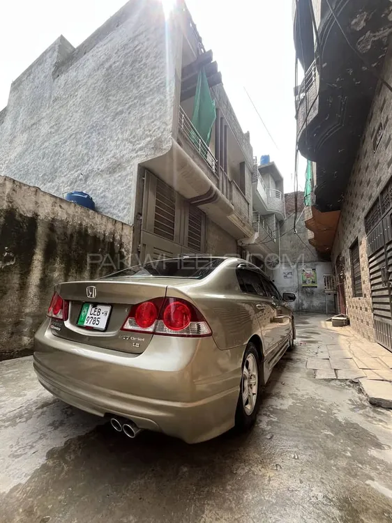 Honda Civic 2010 for Sale in Lahore Image-1