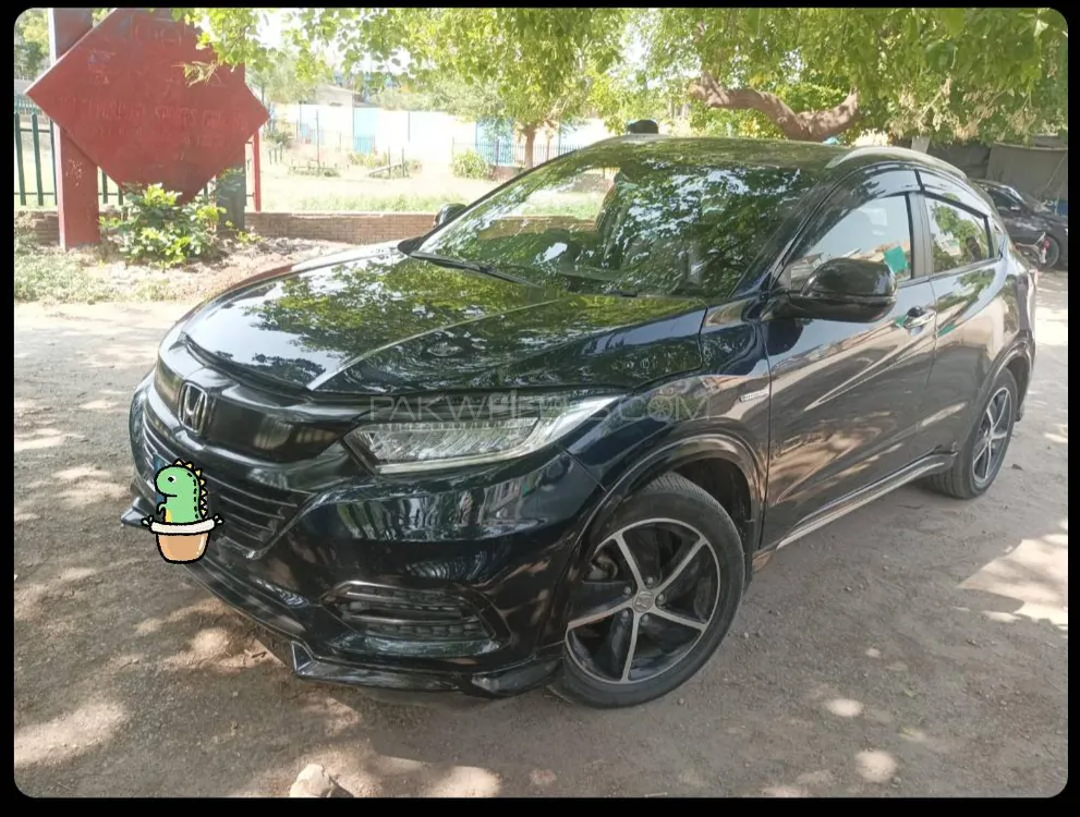 Honda Vezel 2018 for Sale in Islamabad Image-1