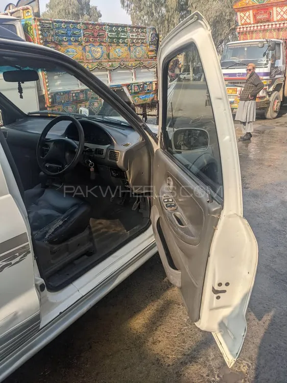 KIA Sportage 2005 for Sale in Nowshera Image-1