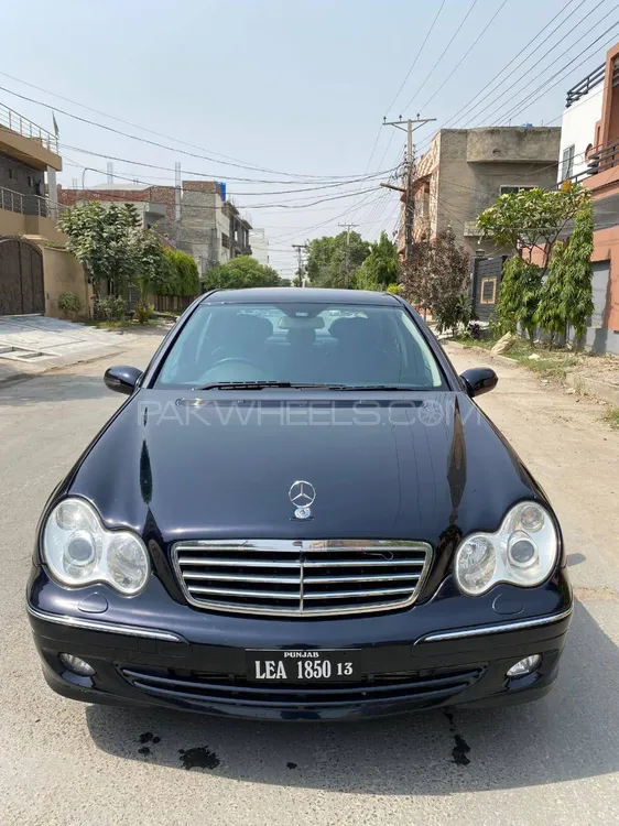 Mercedes Benz C Class 2008 for Sale in Lahore Image-1