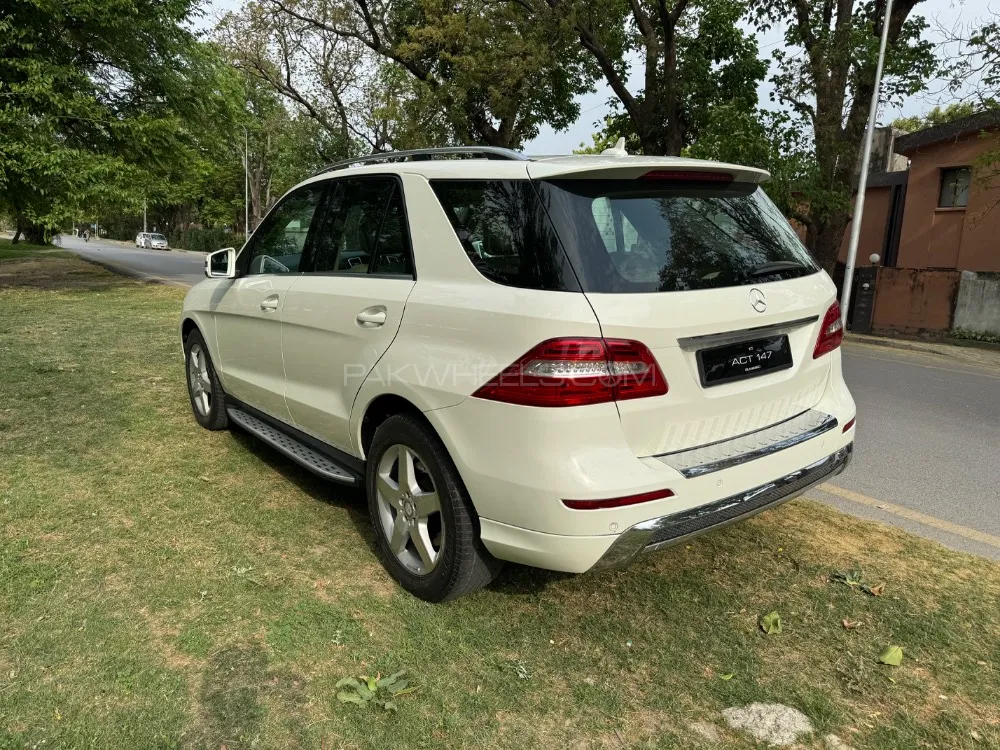 Mercedes Benz M Class 2013 for Sale in Islamabad Image-1