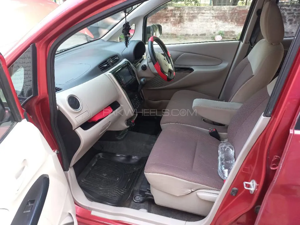 Mitsubishi Ek Wagon 2017 for Sale in Lahore Image-1