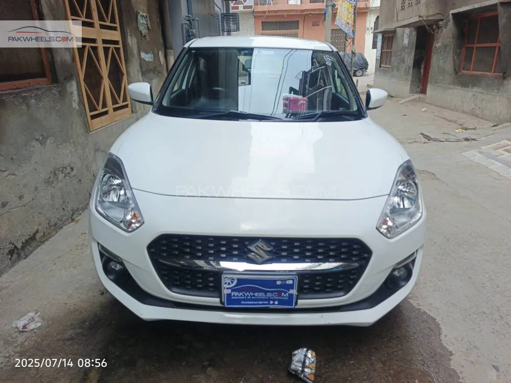 Suzuki Swift 2024 for Sale in Lahore Image-1