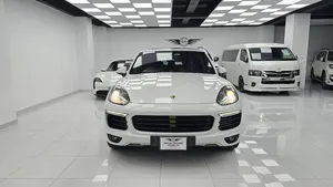Porsche Cayenne Platinum Edition  2017 for Sale