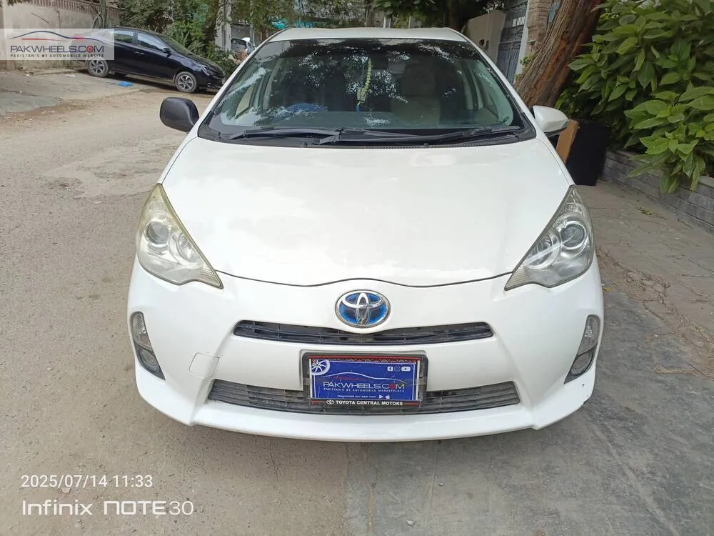 Toyota Aqua 2014 for Sale in Karachi Image-1
