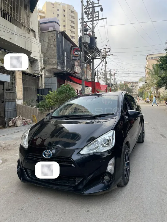 Toyota Aqua 2017 for Sale in Karachi Image-1