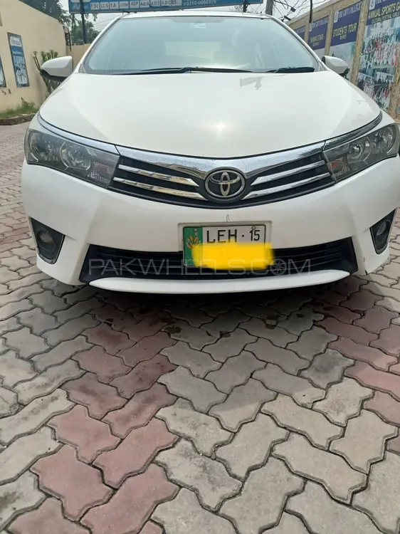Toyota Corolla 2015 for Sale in Gujranwala Image-1