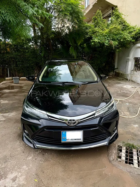 Toyota Corolla 2020 for Sale in Islamabad Image-1