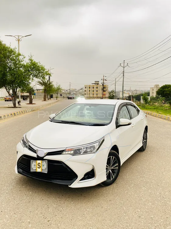 Toyota Corolla 2021 for Sale in Karachi Image-1