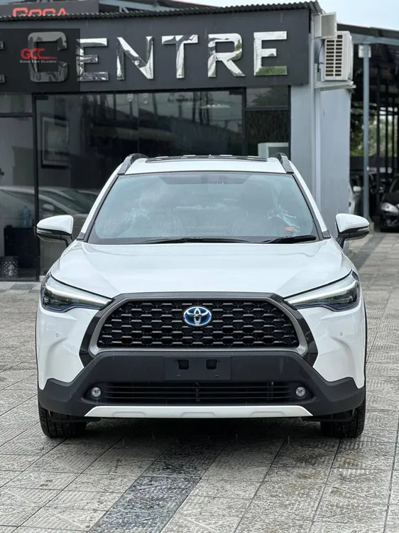 Toyota Corolla Cross 2025 for Sale in Islamabad Image-1