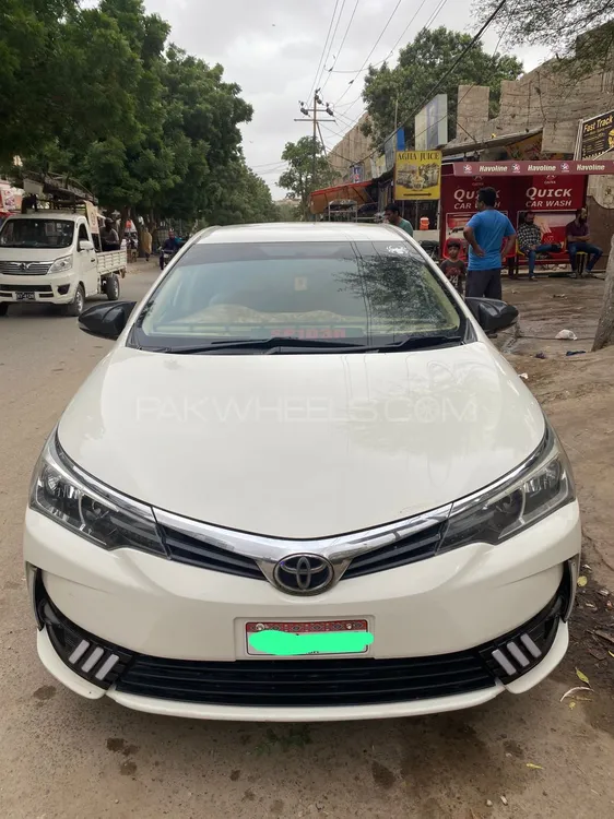 Toyota Corolla 2017 for Sale in Karachi Image-1