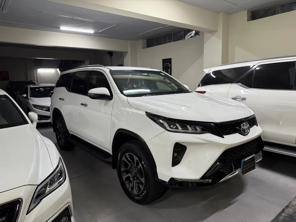 Toyota Fortuner 2022 for Sale in Lahore Image-1