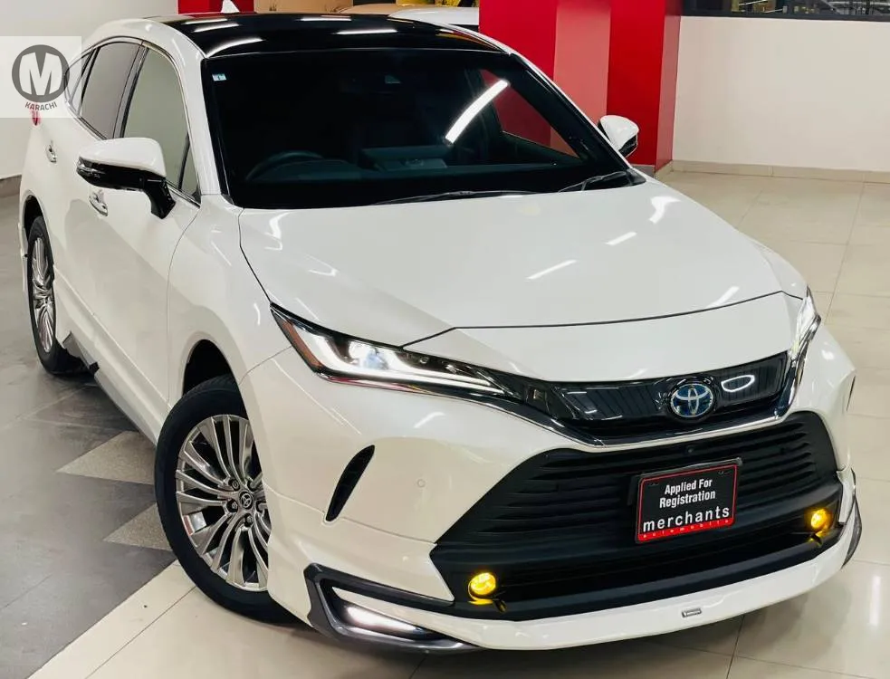 Toyota Harrier 2020 for Sale in Karachi Image-1