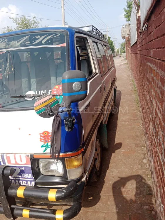 Toyota Hiace 1988 for Sale in Lahore Image-1