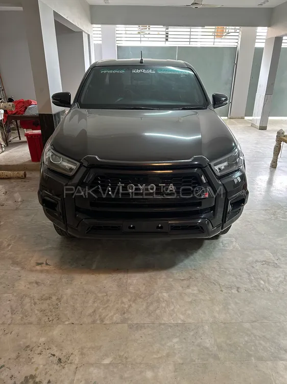 Toyota Hilux 2023 for Sale in Karachi Image-1