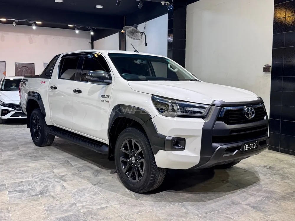 Toyota Hilux 2022 for Sale in Karachi Image-1