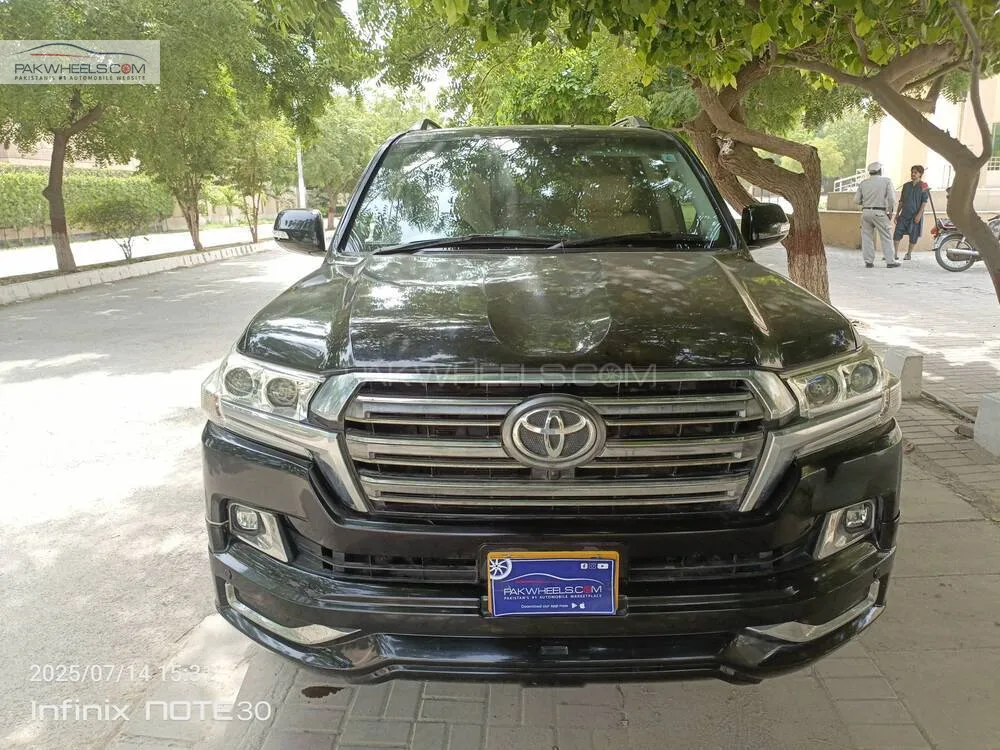 Toyota Land Cruiser 2012 for Sale in Karachi Image-1