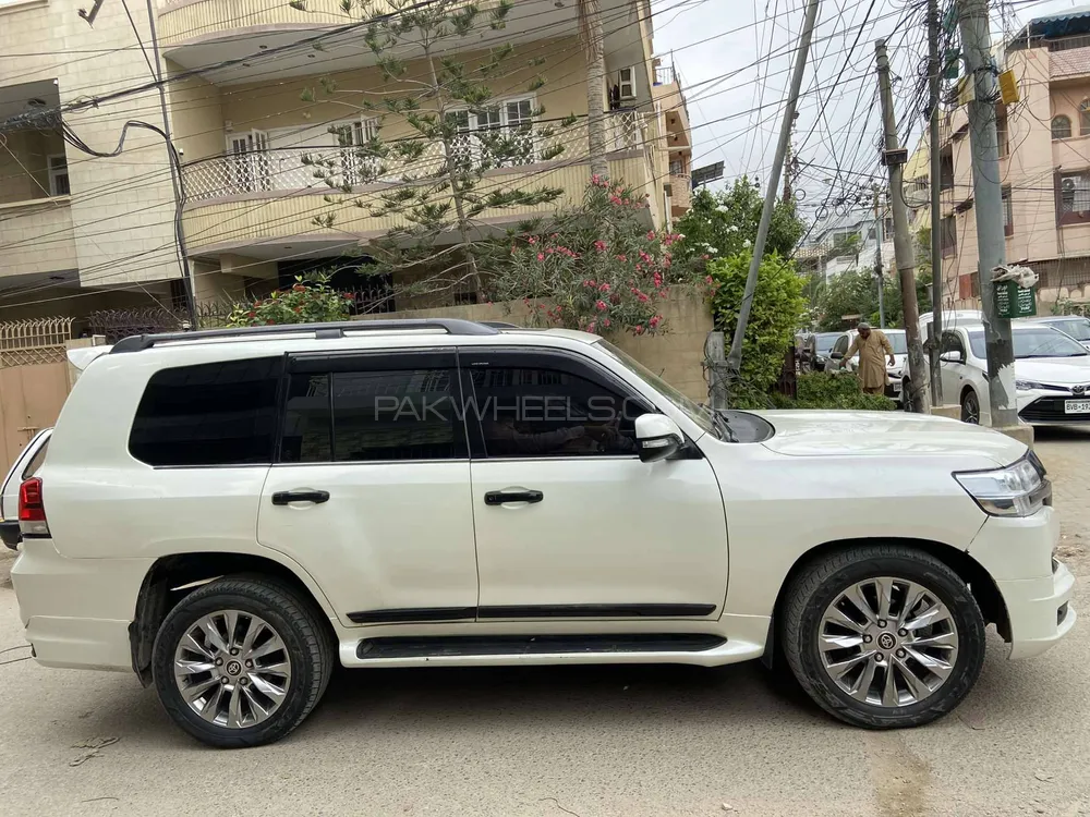 my Toyota Land Cruiser Cygnus 1998 for sale in Karachi | PakWheels