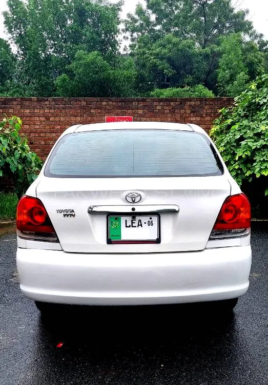 Toyota Platz 2005 for Sale in Faisalabad Image-1