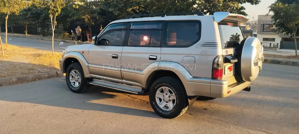 Toyota Prado 1996 for Sale in Islamabad Image-1