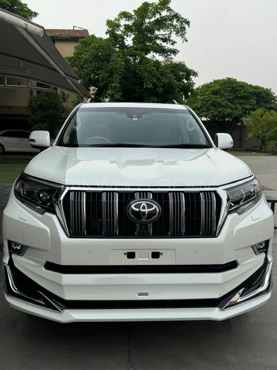 Toyota Prado 2019 for Sale in Lahore Image-1