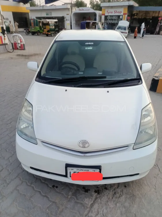 Toyota Prius 2007 for Sale in Peshawar Image-1