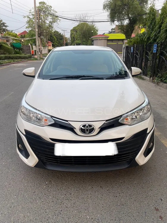 Toyota Yaris Sedan 2023 for Sale in Faisalabad Image-1
