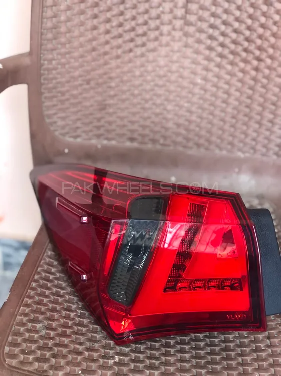 corolla lexsus style taillights  Image-1