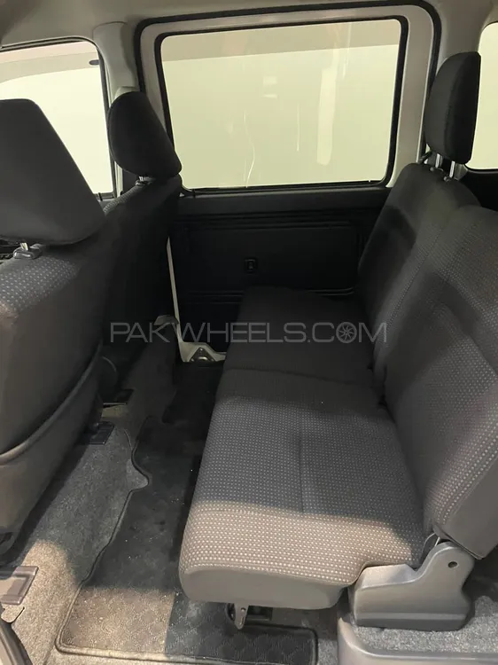 Daihatsu Hijet 2021 for Sale in Karachi Image-1