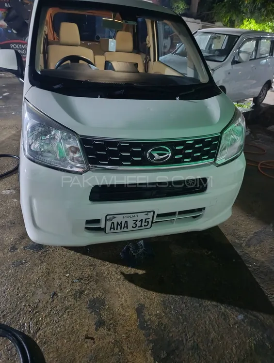Daihatsu Move 2017 for Sale in Sialkot Image-1
