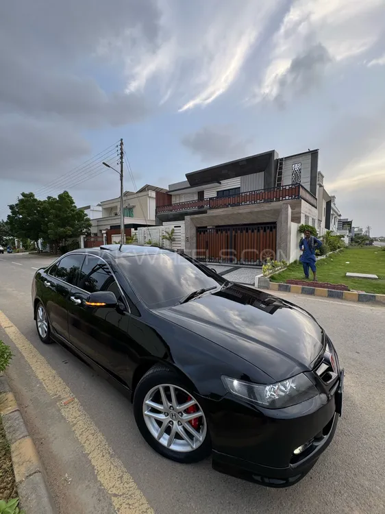 Honda Accord 2004 for Sale in Karachi Image-1