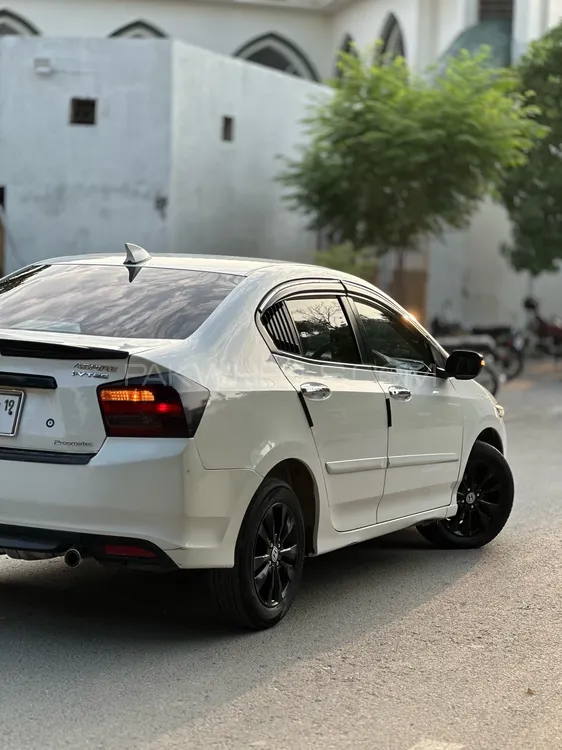 Honda City 2019 for Sale in Lahore Image-1