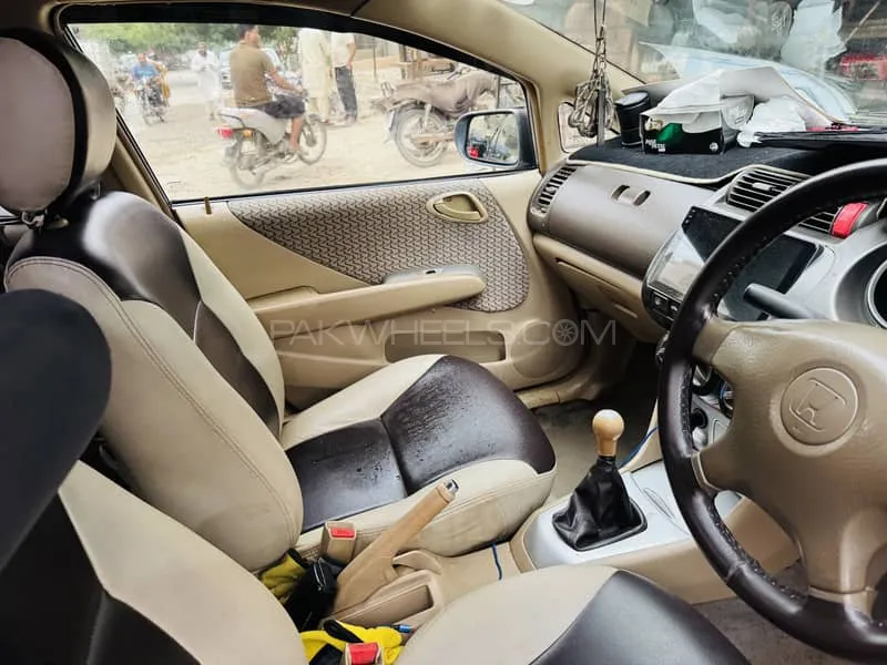 Honda City 2005 for Sale in Karachi Image-1