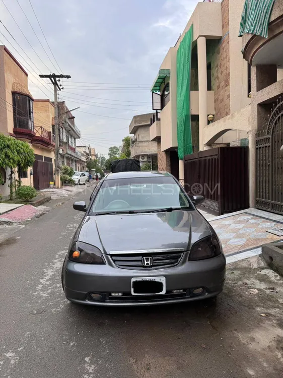 Honda Civic 2004 for Sale in Lahore Image-1