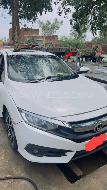 Honda Civic 2018 for Sale in Kasur Image-1
