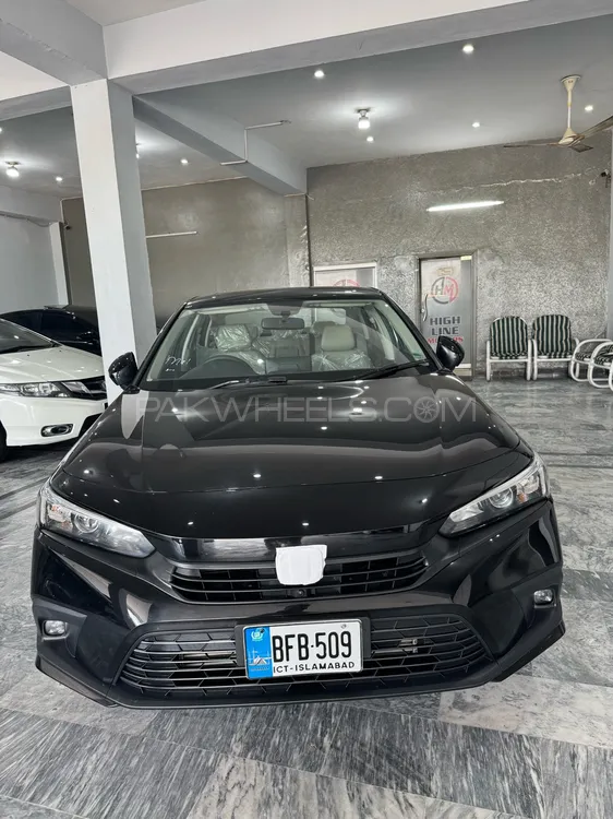 Honda Civic 2025 for Sale in Peshawar Image-1
