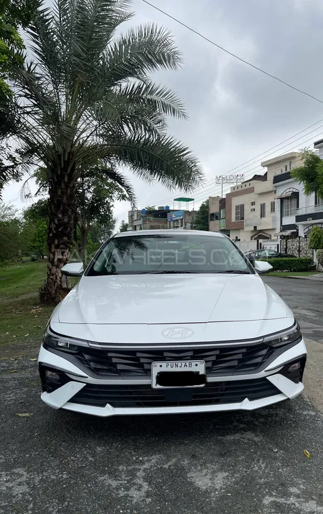 Hyundai Elantra 2024 for Sale in Lahore Image-1