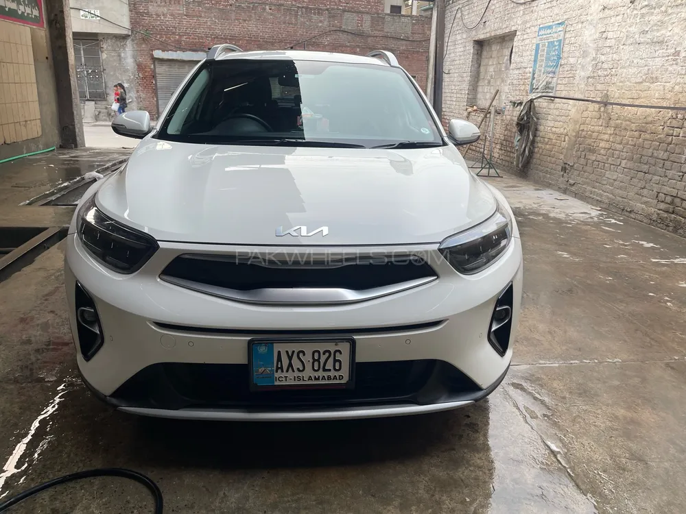 KIA Stonic 2022 for Sale in Gujranwala Image-1